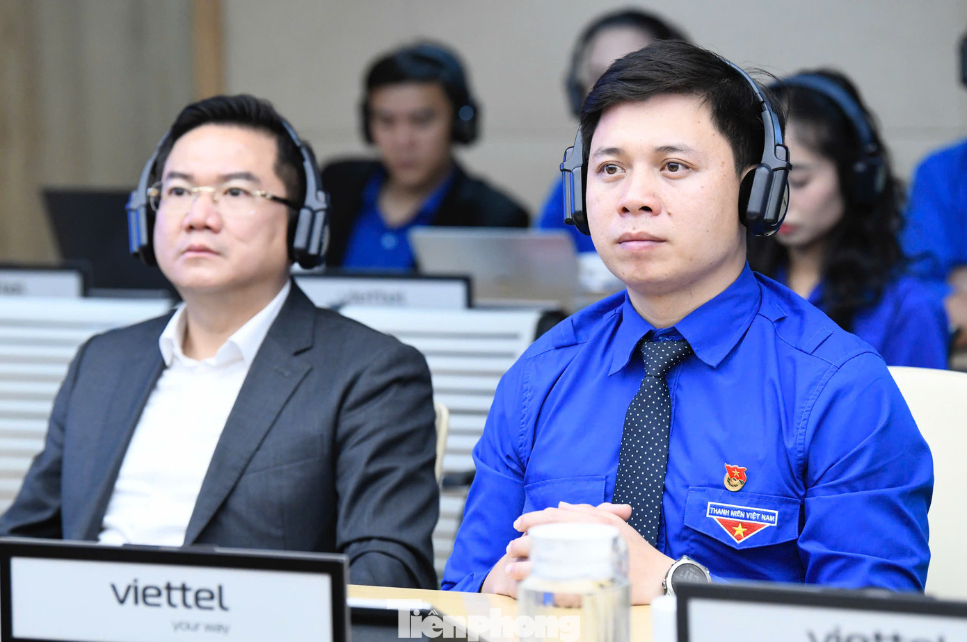 Đại biểu thanh niên Việt - Trung tham dự tọa đàm.