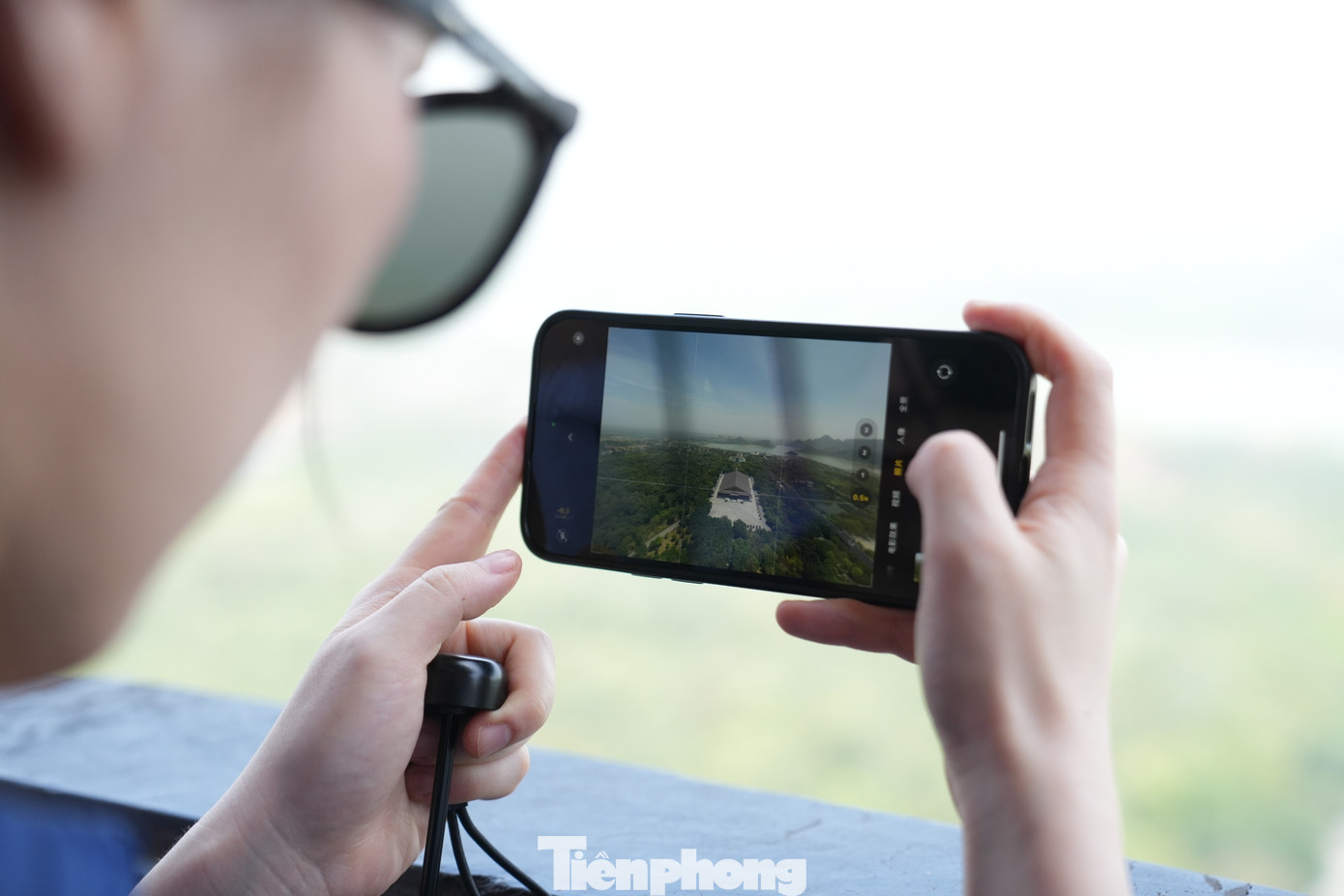 Quần thể chùa Bái Đính gồm một khu chùa cổ và một khu chùa mới mở rộng được xây dựng từ năm 2003. Với diện tích 1.700 ha, chùa Bái Đính được xác lập kỷ lục là ngôi chùa có diện tích lớn nhất Đông Nam Á, và nhiều hạng mục nắm giữ kỷ lục lớn nhất châu Á và Việt Nam.