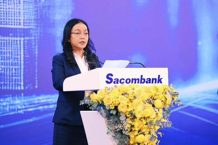 Bà Nguyễn Đức Thạch Diễm - Phó Chủ tịch thường trực HĐQT kiêm Tổng giám đốc Sacombank trình bày báo cáo kết quả hoạt động kinh doanh nổi bật năm 2024 Bà Nguyễn Đức Thạch Diễm - Phó Chủ tịch thường trực HĐQT kiêm Tổng giám đốc Sacombank trình bày báo cáo kết quả hoạt động kinh doanh nổi bật năm 2024