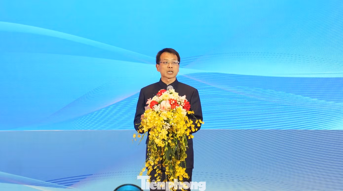 Ông Tăng Duệ - Tổng Biên tập Báo Thanh niên Trung Quốc, Trưởng đoàn đại biểu thanh niên Trung Quốc phát biểu tại chương trình.