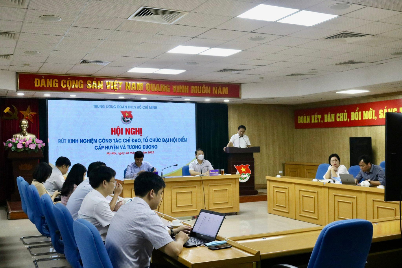 Hội nghị rút kinh nghiệm công tác chỉ đạo, tổ chức Đại hội điểm cấp huyện và tương đương