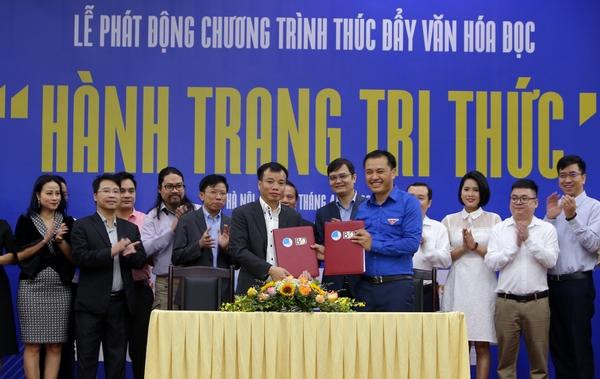 T.Ư Hội LHTN Việt Nam và Công ty Cổ phần Giáo dục và Phát triển Nghề nghiệp BnD Edu tổ chức Ký kết Thỏa thuận hợp tác giai đoạn 2022 - 2025.