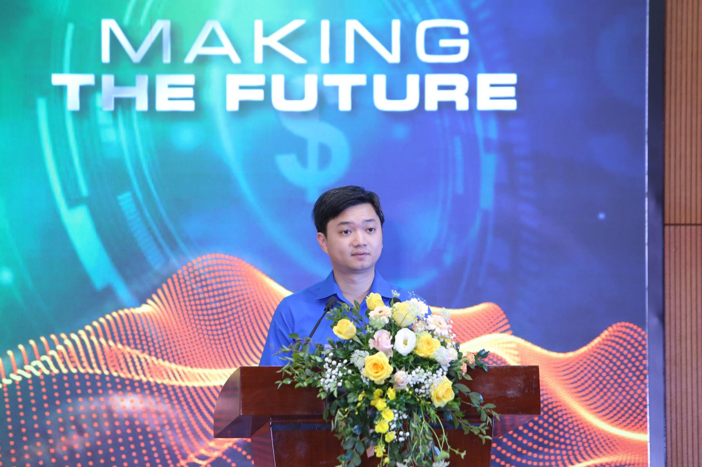 Anh Nguyễn Minh Triết, Bí thư T.Ư Đoàn, Chủ tịch Hội SVVN phát biểu tại lễ phát động Anh Nguyễn Minh Triết, Bí thư T.Ư Đoàn, Chủ tịch Hội SVVN phát biểu tại lễ phát động