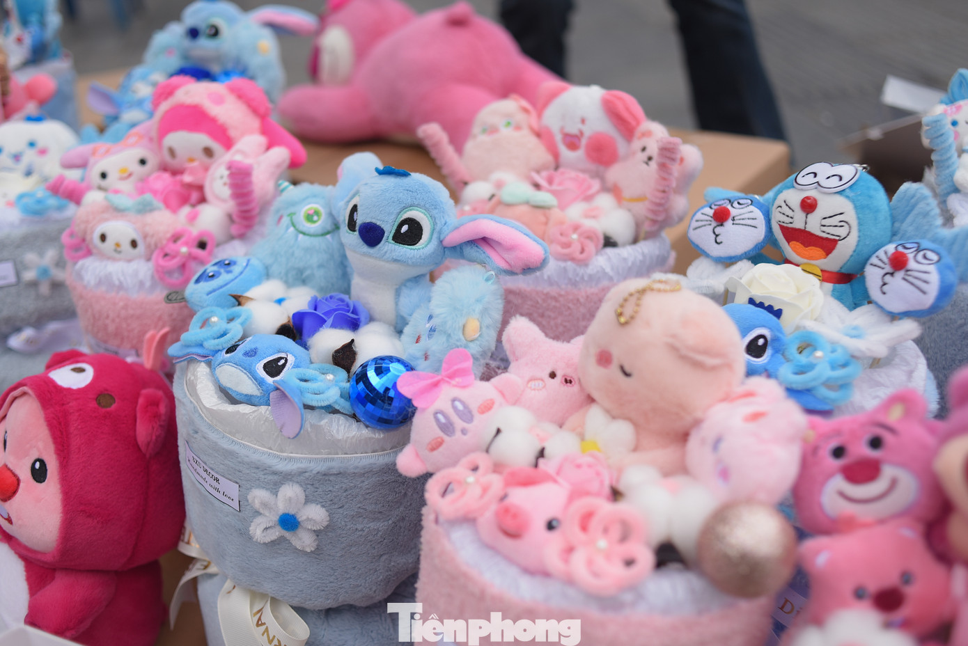 Gấu bông cũng là lựa chọn của nhiều người ngày Valentine.