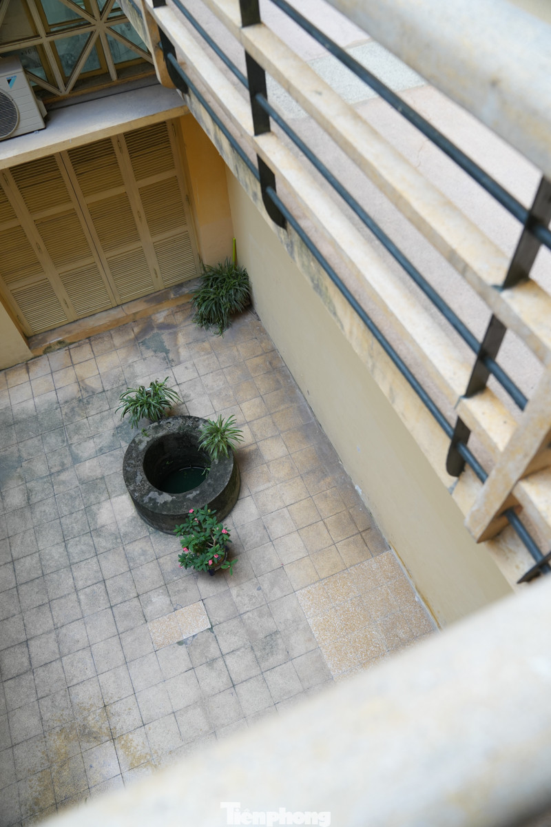 Một số người Nhật nghiên cứu lịch sử cũng nhân dịp du lịch đã đến để tận mắt thấy được hiện trường nơi lịch sử Việt Nam được viết lên.