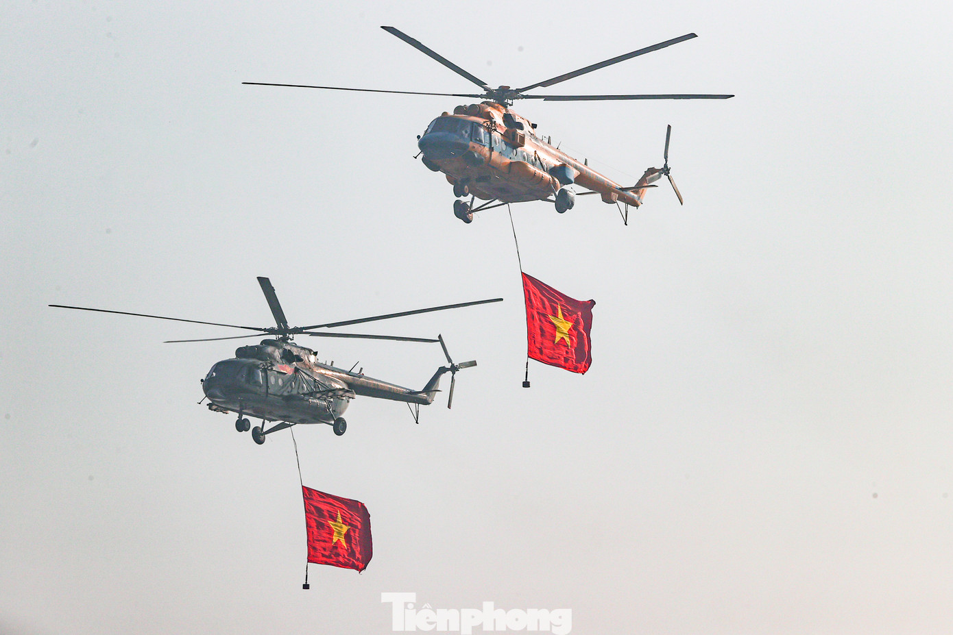 Dự kiến số lượng máy bay trực thăng Mi-8/171 tham gia biểu diễn sẽ tăng lên 10 chiếc vào đúng ngày khai mạc Triển lãm Quốc phòng quốc tế Việt Nam 2024.