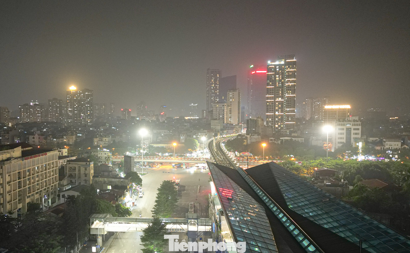 Khu vực Cầu Giấy lúc 0h ngày 20/6.