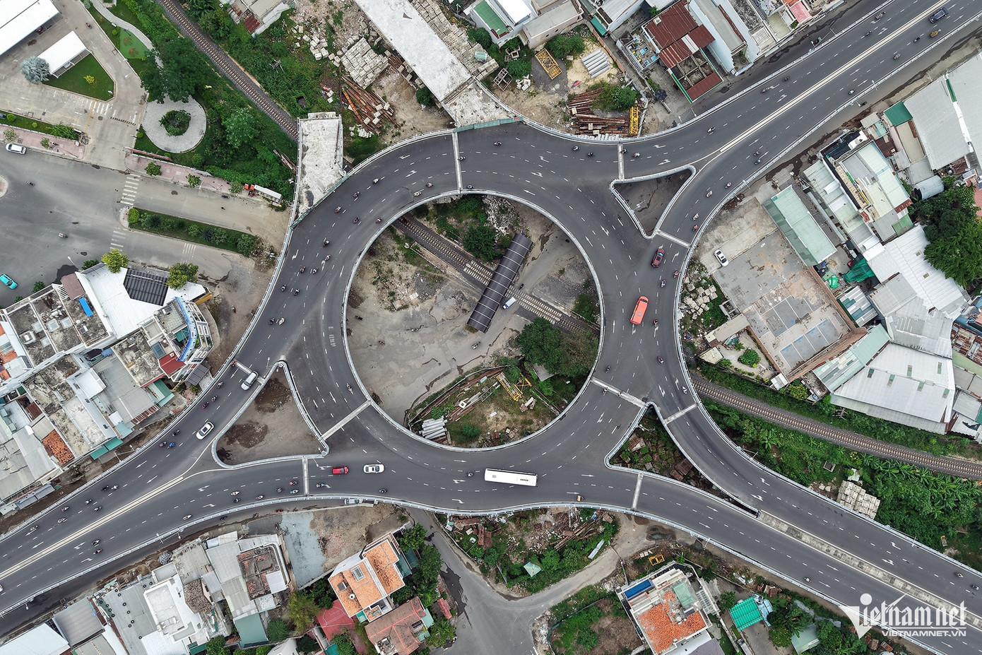 Dự án nút giao thông Ngọc Hội ở TP Nha Trang do Tập đoàn Phúc Sơn thực hiện. Ảnh: Xuân Ngọc. Dự án nút giao thông Ngọc Hội ở TP Nha Trang do Tập đoàn Phúc Sơn thực hiện. Ảnh: Xuân Ngọc.