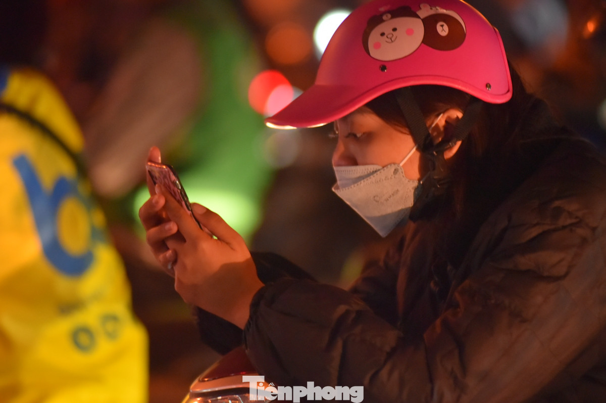 Xe không thể di chuyển được vì đường tắc.