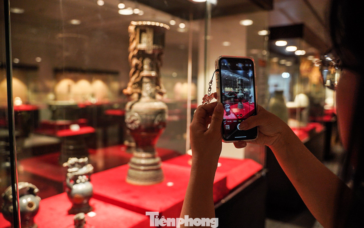 Chuyên đề Văn minh sông Hồng đến Hà Nội phố được trưng bày tại Bảo tàng Hà Nội và kéo dài đến hết ngày 30/10.