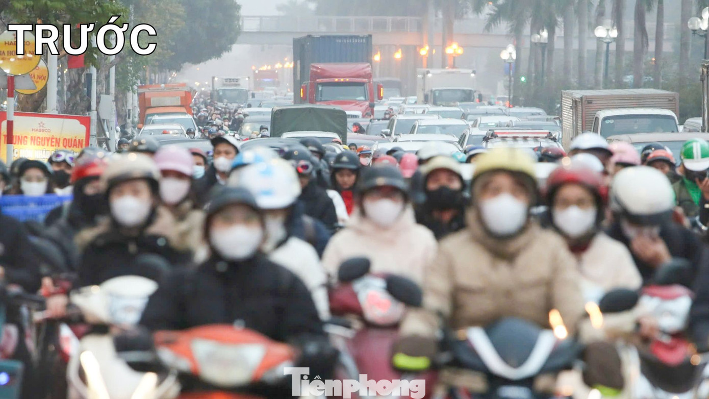 So với ngày 21/2, trong khung giờ cao điểm sáng, lưu lượng phương tiện trên hướng Trần Hữu Dực - Trịnh Văn Bô vẫn đông nhưng không còn ùn tắc kéo dài.