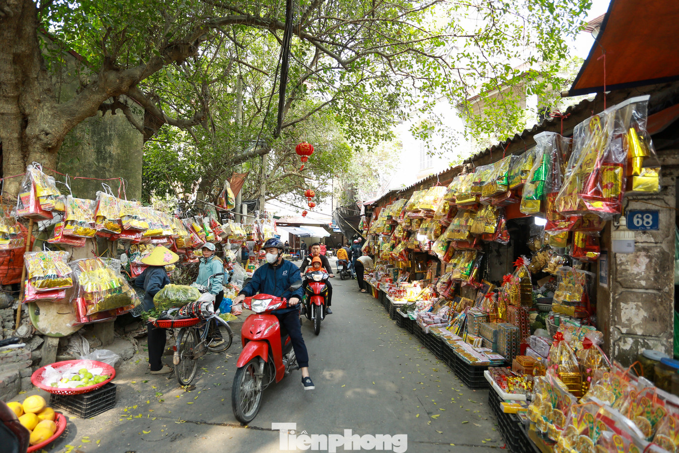23 tháng Chạp hằng năm là ngày Tết ông Công, ông Táo - một trong những phong tục quan trọng để người dân tiễn năm cũ và đón năm mới.