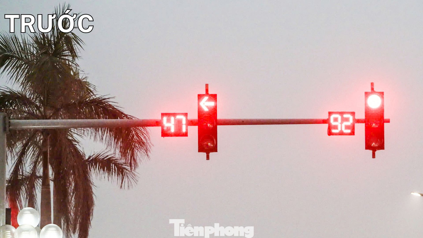 Đèn đỏ trên đường Trịnh Văn Bô hướng đi Mỹ Đình trước đây quá nhiều giây, nay đã được tắt.