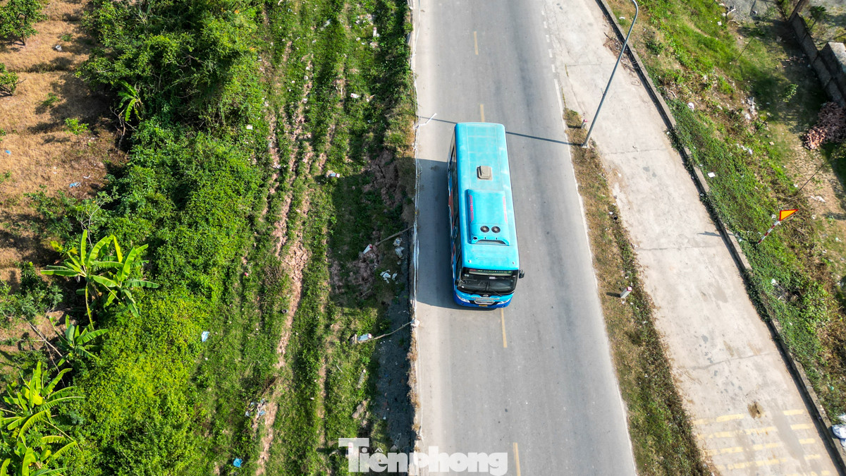 Trước tình hình trên, UBND Thành phố giao UBND huyện Quốc Oai chủ trì, phối hợp với Chi cục Thủy lợi và Phòng, chống thiên tai tổ chức thực hiện ngay việc khoanh vùng phạm vi có nguy cơ sạt mái đê, thường xuyên cập nhật, báo cáo tình hình diễn biến sự cố và tiến độ khắc phục sự cố.