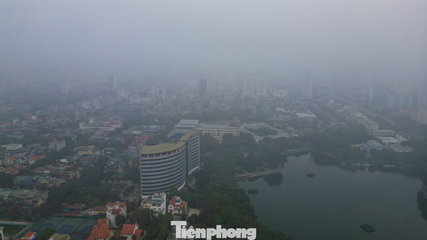 Khu vực quận Đống Đa lúc 8h sáng nay. Khu vực quận Đống Đa lúc 8h sáng nay.