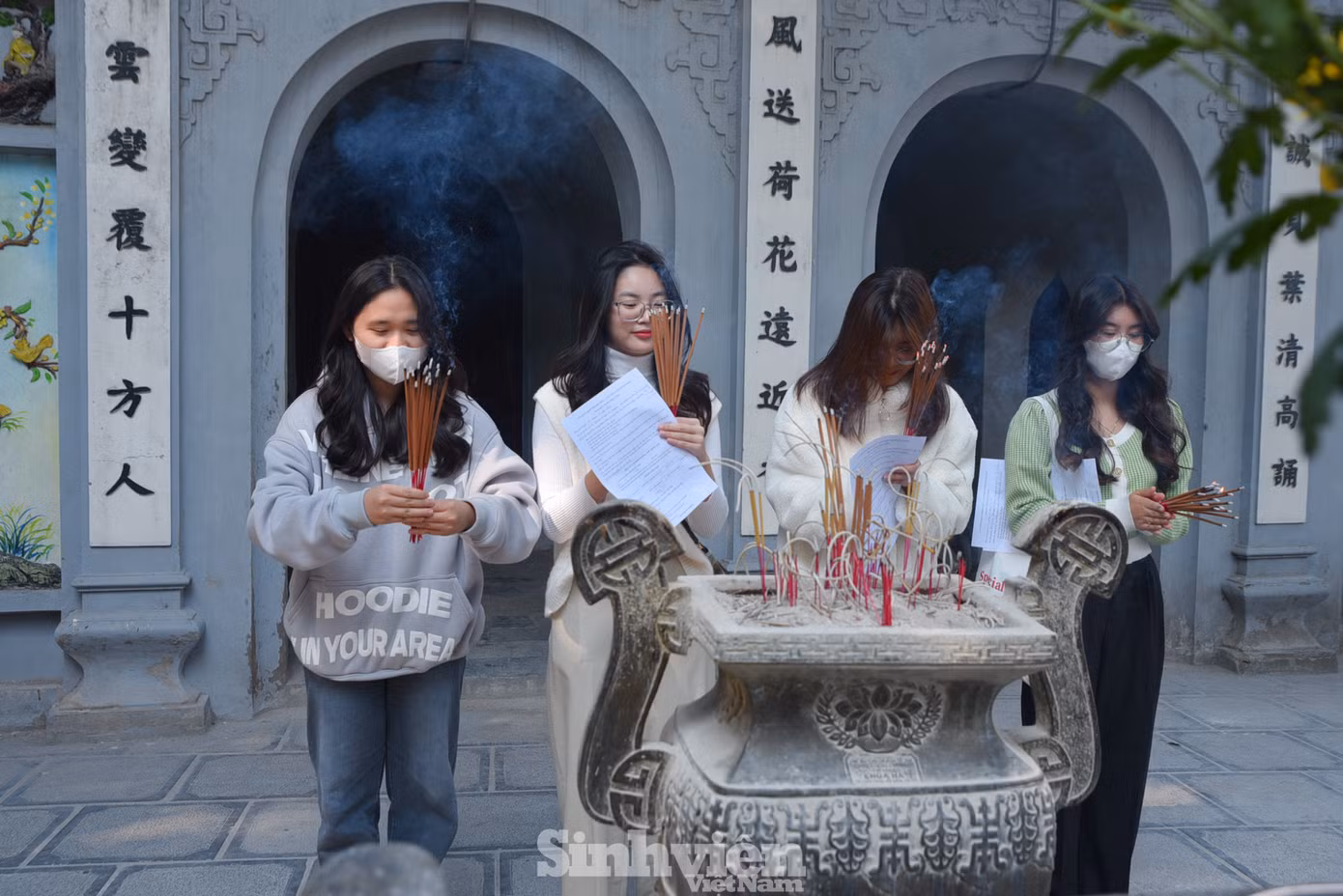 Với các bạn sinh viên, tình yêu và học tập luôn là những điều rất quan trọng.