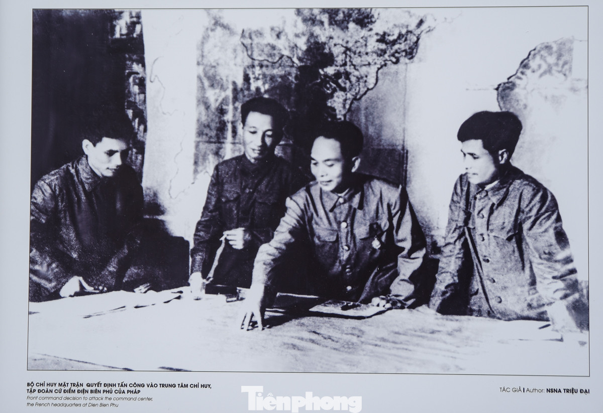 Bộ Chỉ huy mặt trận quyết định tấn công vào trung tâm chỉ huy, tập đoàn cứ điểm Điện Biên Phủ của Pháp.