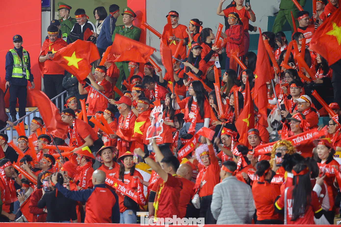 20h tối 2/1, đội tuyển Việt Nam sẽ bước vào trận đấu chung kết lượt đi AFF Cup 2024 (ASEAN Cup) với đối thủ Thái Lan trên sân vận động Việt Trì (Phú Thọ).