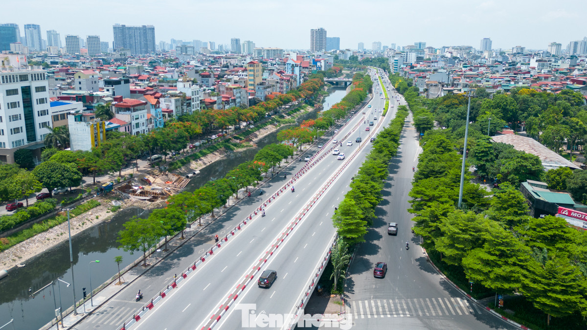 Nhiệt độ càng cao, đường phố ít người đi lại.