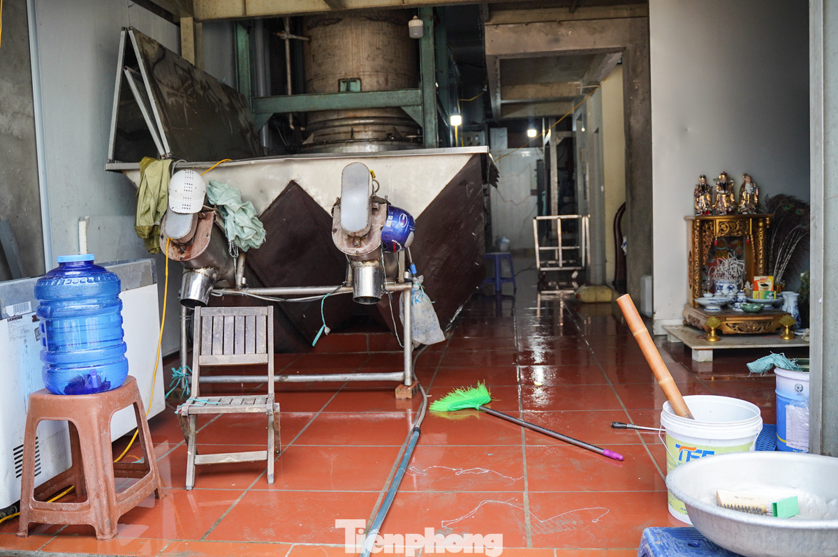 Đến trưa 13/9, một số gia đình đã cơ bản hoàn thành công tác dọn dẹp.