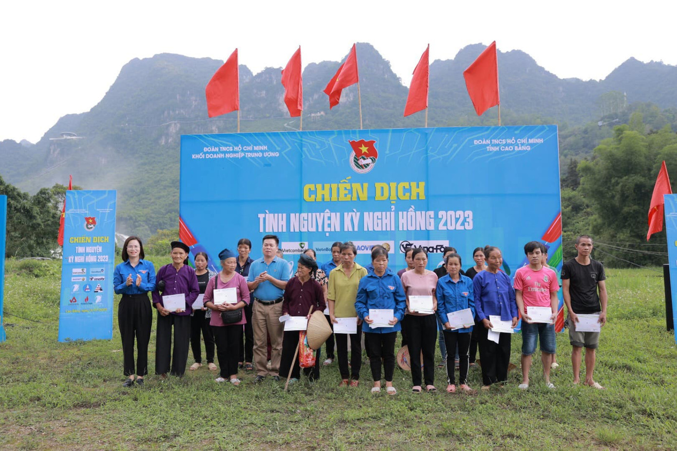 Chiến dịch Kỳ nghỉ hồng tại tỉnh Cao Bằng Chiến dịch Kỳ nghỉ hồng tại tỉnh Cao Bằng