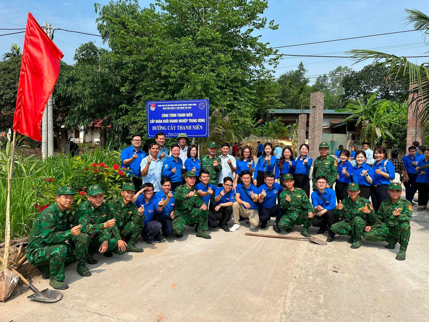 Công trình cấp Khối “Đường cây thanh niên” Công trình cấp Khối “Đường cây thanh niên”