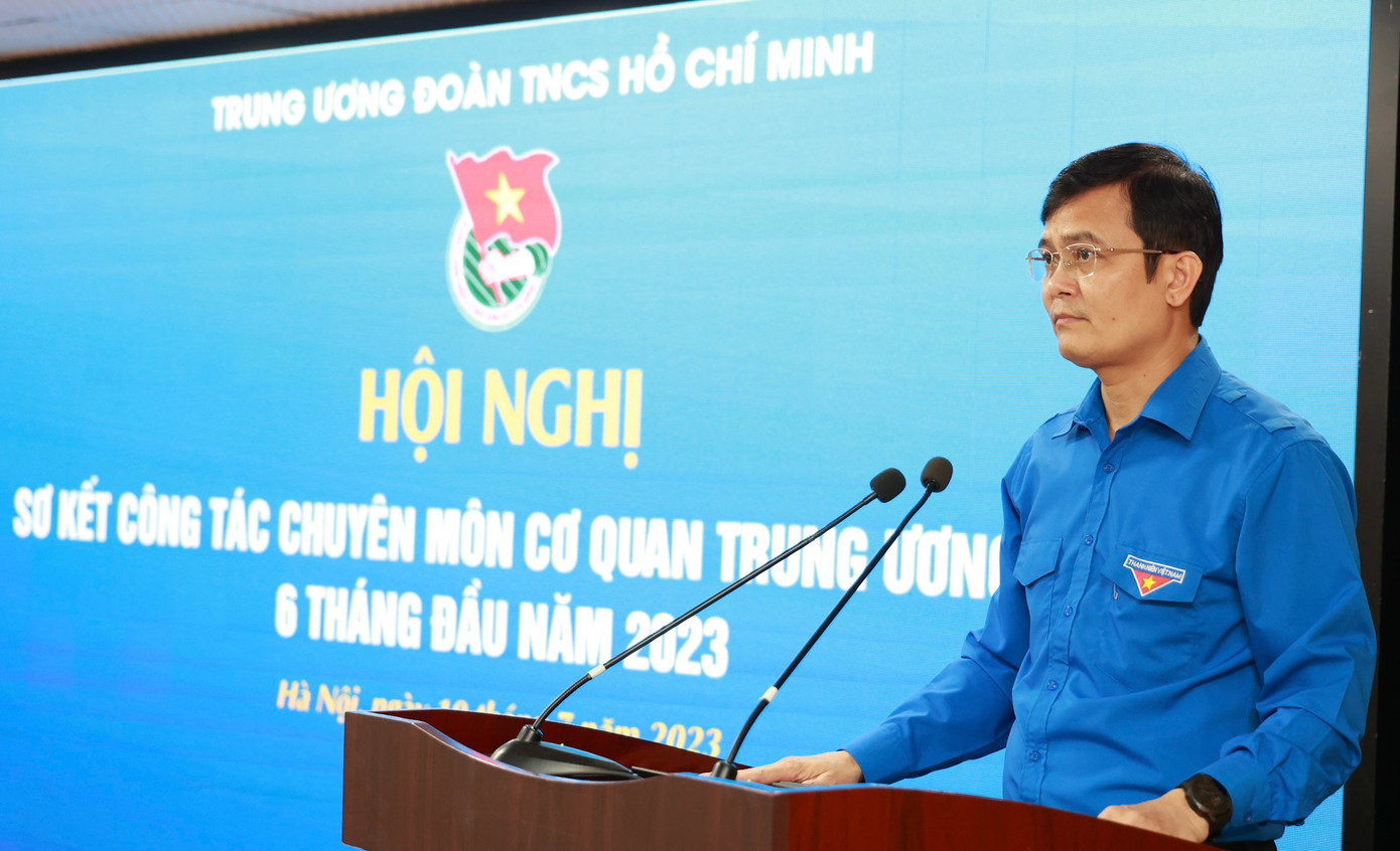 Bí thư thứ nhất T.Ư Đoàn Bùi Quang Huy phát biểu tại hội nghị. Ảnh: Như Ý Bí thư thứ nhất T.Ư Đoàn Bùi Quang Huy phát biểu tại hội nghị. Ảnh: Như Ý