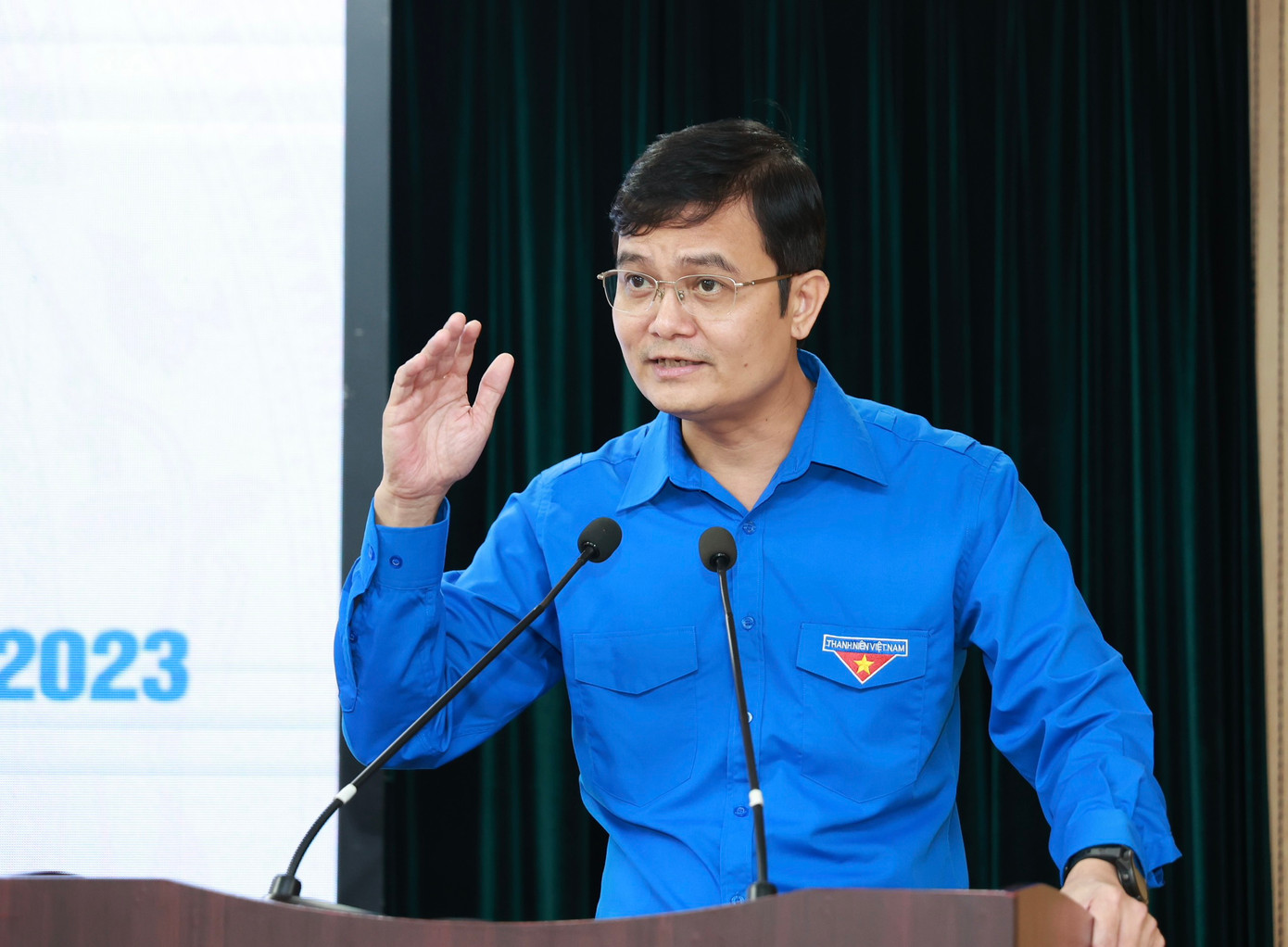 Anh Bùi Quang Huy, Ủy viên dự khuyết T.Ư Đảng, Bí thư thứ nhất T.Ư Đoàn, Bí thư Đảng ủy T.Ư Đoàn phát biểu tại hội nghị Anh Bùi Quang Huy, Ủy viên dự khuyết T.Ư Đảng, Bí thư thứ nhất T.Ư Đoàn, Bí thư Đảng ủy T.Ư Đoàn phát biểu tại hội nghị