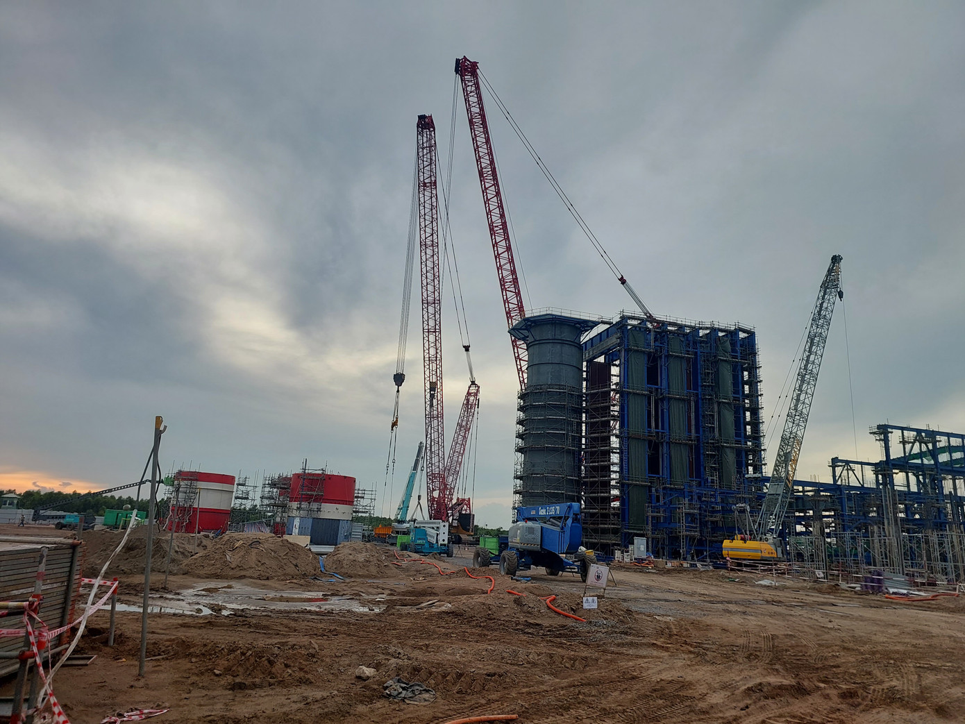 Công trường Nhà máy điện khí Nhơn Trạch 4.