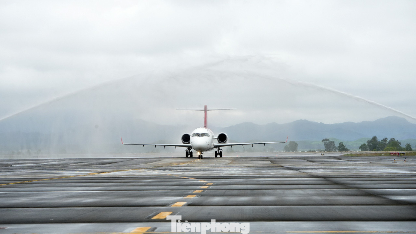 Sự kiện này trình diễn máy bay COMAC được kỳ vọng sẽ tạo tiền đề cho việc khai thác các chuyến bay thương mại từ các tỉnh, thành phố của Trung Quốc đến với Vân Đồn, Quảng Ninh.