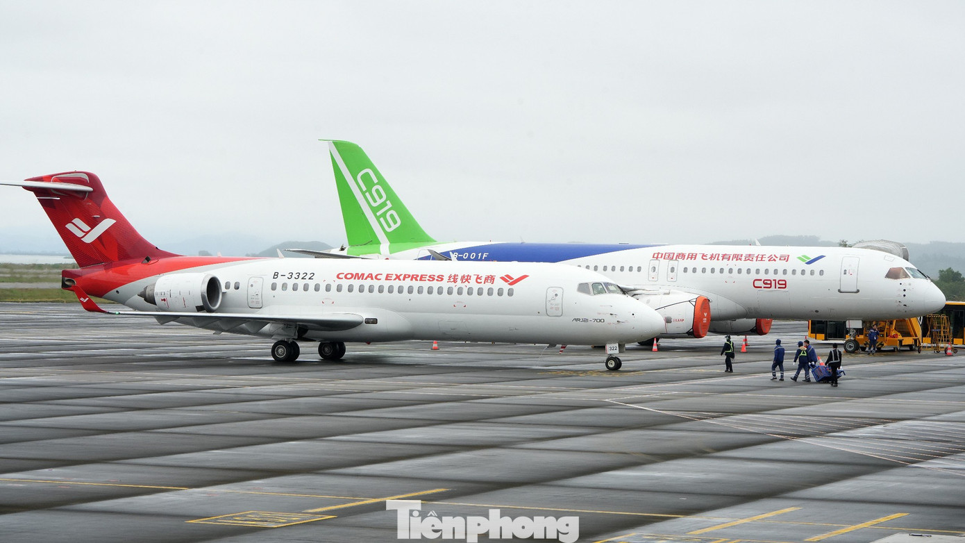 Tập đoàn máy bay thương mại Trung Quốc (COMAC) sẽ có cuộc trình diễn máy bay chở khách thân hẹp C919 và ARJ21 tại Cảng HKQT Vân Đồn từ ngày 26-29/2.