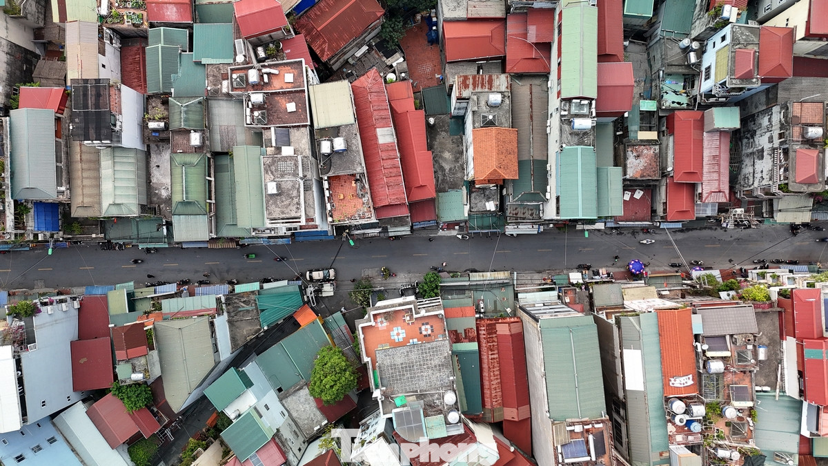 Thông tin từ đơn vị thực hiện dự án, tổng diện tích đất phục vụ dự án khoảng 75,5ha. Cầu được xây dựng vĩnh cửu với quy mô 6 làn xe cơ giới, 2 làn xe đạp, 2 làn đi bộ, tốc độ thiết kế 80km/h.