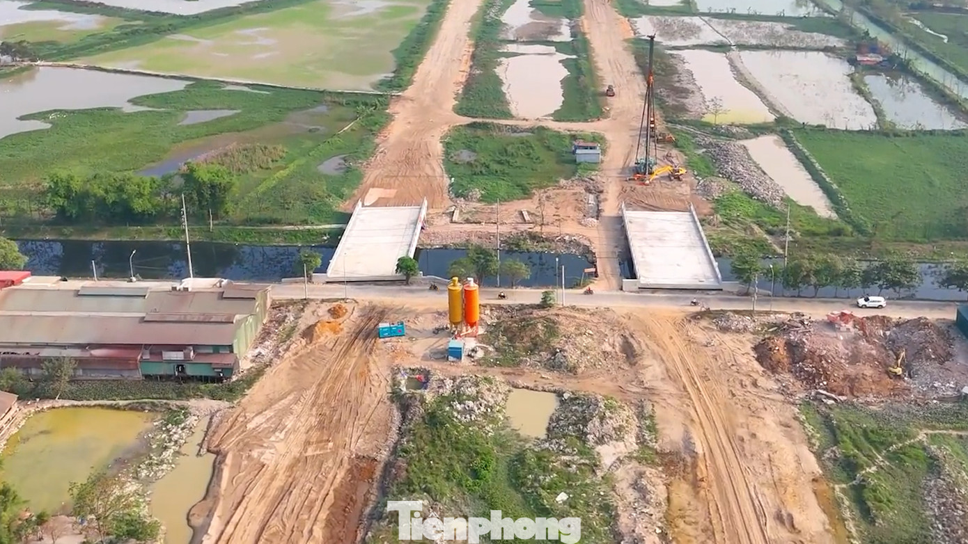 Đoạn tuyến này bắt đầu từ quốc lộ 21B, đoạn tiếp giáp quận Hà Đông.