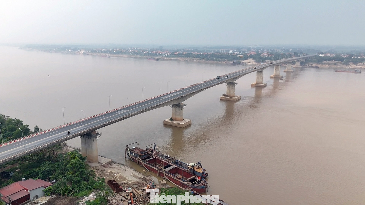 Sau gần 10 năm đi vào hoạt động, cầu Vĩnh Thịnh làm tốt nhiệm vụ thay thế cho phà Vĩnh Thịnh vốn là huyết mạch giao thông chính nối Sơn Tây (Hà Nội) và Vĩnh Tường (Vĩnh Phúc). Sau gần 10 năm đi vào hoạt động, cầu Vĩnh Thịnh làm tốt nhiệm vụ thay thế cho phà Vĩnh Thịnh vốn là huyết mạch giao thông chính nối Sơn Tây (Hà Nội) và Vĩnh Tường (Vĩnh Phúc).
