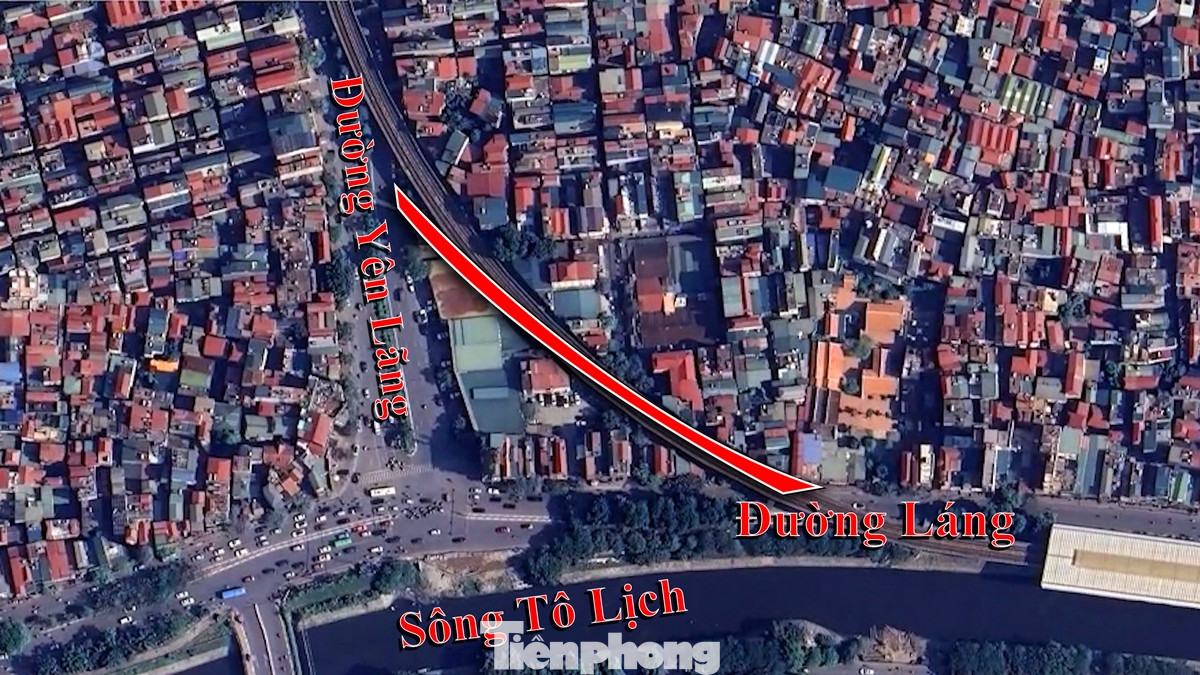 Nhánh rẽ từ đường Láng vào phố Yên Lãng (dưới gầm đường sắt trên cao, đoạn gần ga Láng) được mở rộng để giảm tải phương tiện từ Ngã Tư Sở dồn về.