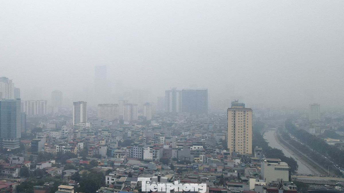 Dự báo chỉ số tia cực tím (UV): Hôm nay, chỉ số UV tại các quận, huyện của thành phố Hà Nội đạt ở mức 2 - 3, mức có nguy cơ gây hại thấp đến trung bình.