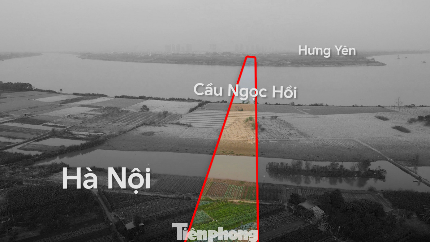 Cầu Ngọc Hồi có quy mô 6 làn xe cơ giới, 2 làn hỗn hợp. Vị trí 2 đầu nằm trên địa bàn huyện Thanh Trì (Hà Nội) và xã Văn Đức, huyện Gia Lâm (Hà Nội). Liền kề với xã Văn Đức là thị trấn Văn Giang, huyện Văn Giang (tỉnh Hưng Yên). Cầu Ngọc Hồi có quy mô 6 làn xe cơ giới, 2 làn hỗn hợp. Vị trí 2 đầu nằm trên địa bàn huyện Thanh Trì (Hà Nội) và xã Văn Đức, huyện Gia Lâm (Hà Nội). Liền kề với xã Văn Đức là thị trấn Văn Giang, huyện Văn Giang (tỉnh Hưng Yên).