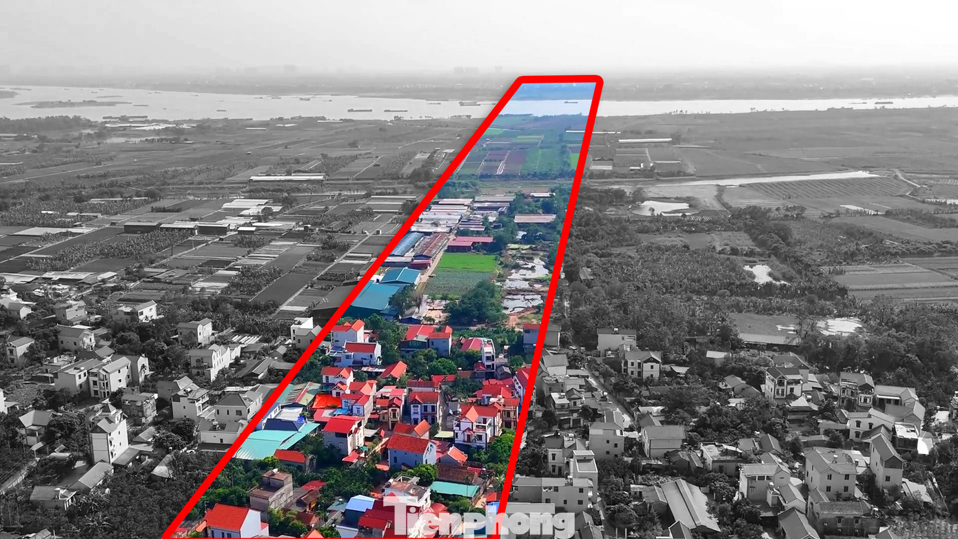 Khu vực được xác định sẽ xây dựng cầu Hồng Hà qua sông Hồng giúp kết nối huyện Đan Phượng và huyện Mê Linh (thành phố Hà Nội). Công trình dự kiến khởi công vào tháng 10 năm nay (2024).