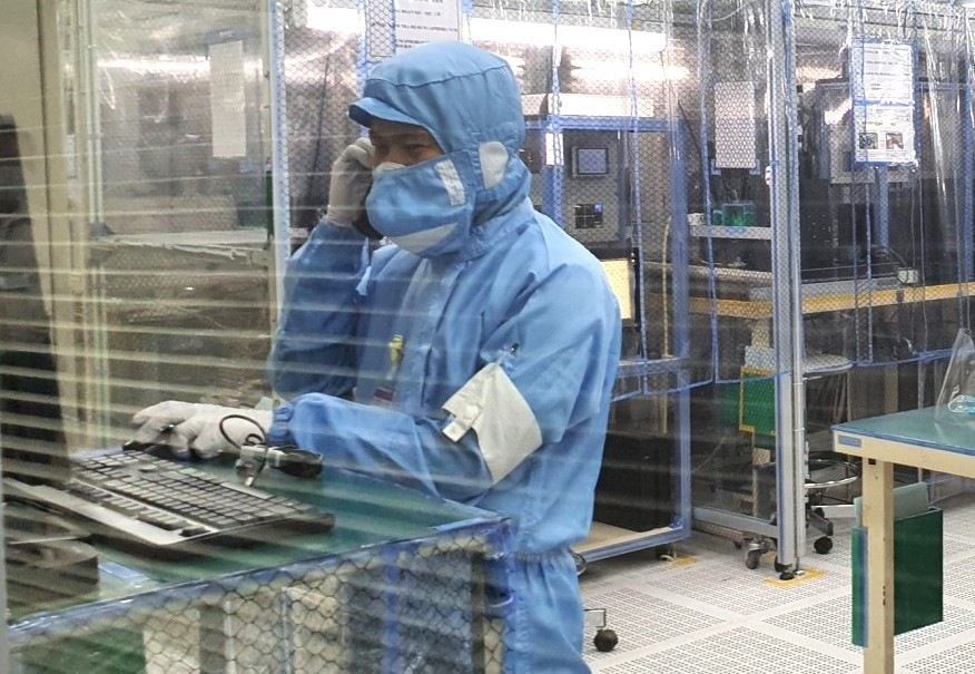 Công nhân làm việc xuyên Tết tại Công ty TNHH Sài Gòn Stec Công nhân làm việc xuyên Tết tại Công ty TNHH Sài Gòn Stec