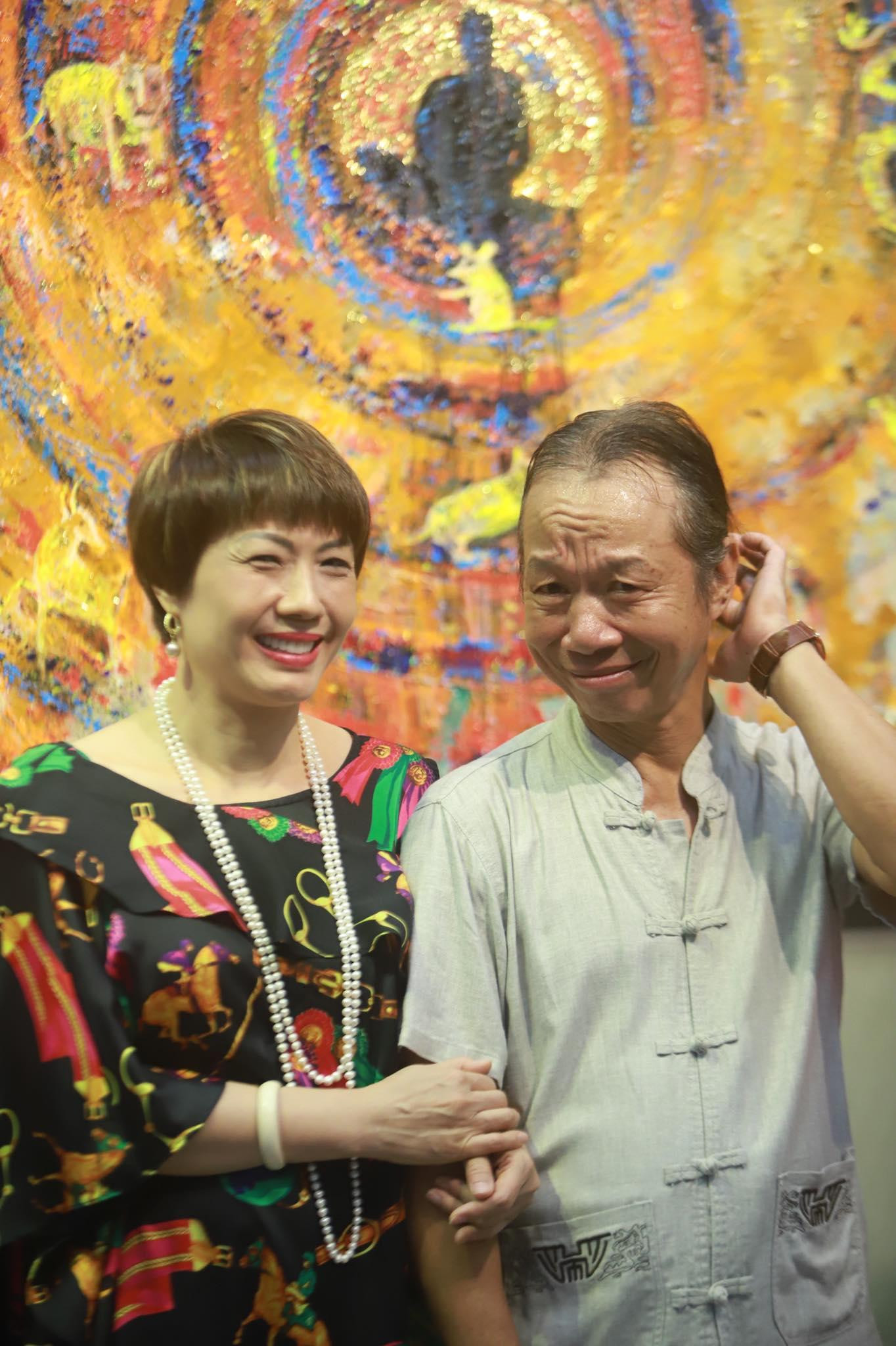 Họa sĩ Dũng "trống" có sự hậu thuẫn của vợ