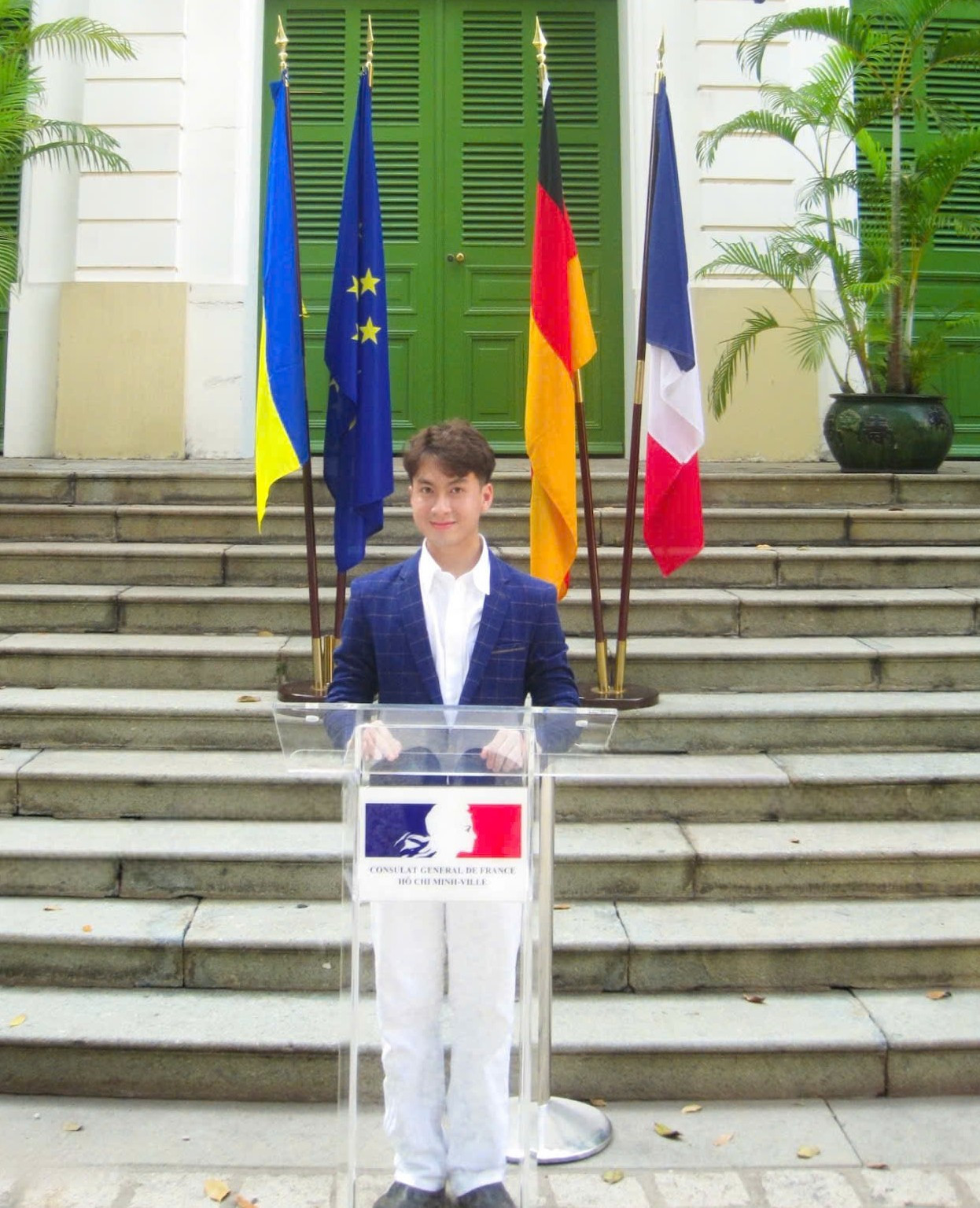 Với suất học bổng toàn phần này, Chí Việt sẽ học thạc sĩ tại châu Âu.