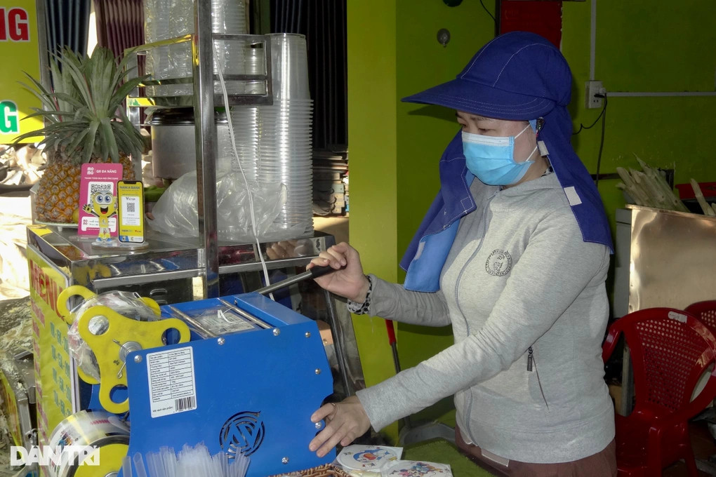 Thời gian đầu mới khởi nghiệp, vợ chồng chị Hiền phải vượt qua nhiều thử thách (Ảnh: Trọng Khang).