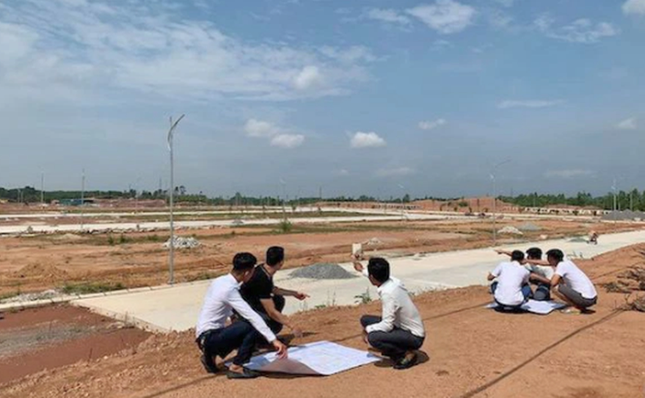 So với những chu kỳ trước, ở chu kỳ mới sẽ không còn hiện tượng "sốt ảo", giá tăng nóng mà sẽ phát triển theo hướng ổn định hơn. So với những chu kỳ trước, ở chu kỳ mới sẽ không còn hiện tượng "sốt ảo", giá tăng nóng mà sẽ phát triển theo hướng ổn định hơn.