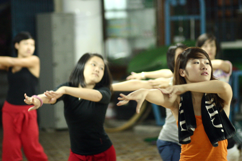 Lớp hiphop - jazz của Huyền Trang thu hút đông bạn trẻ theo học