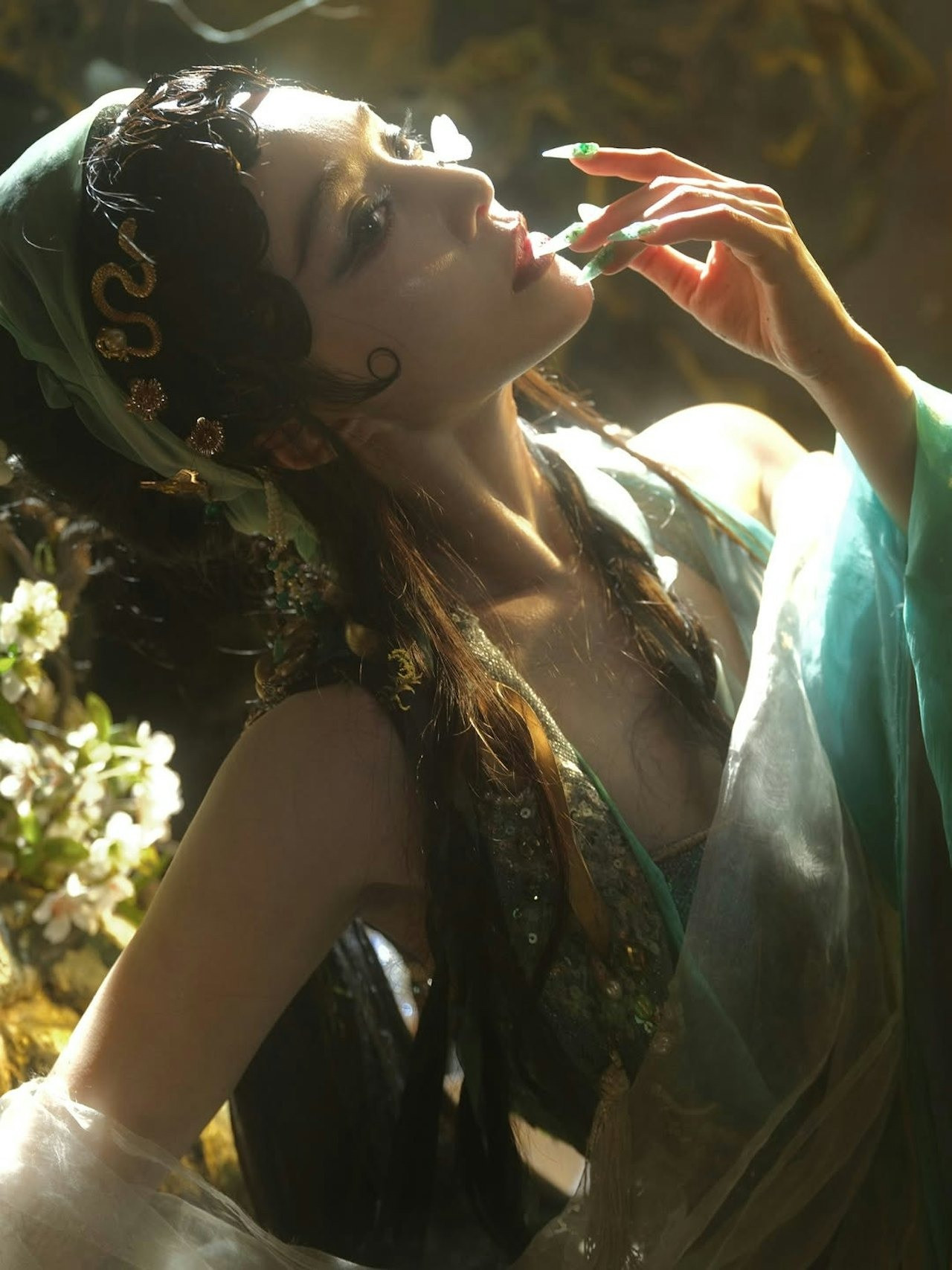 Phạm Băng Băng gây sốt với bộ ảnh Thanh Xà. Ảnh: IG. Phạm Băng Băng gây sốt với bộ ảnh Thanh Xà. Ảnh: IG.