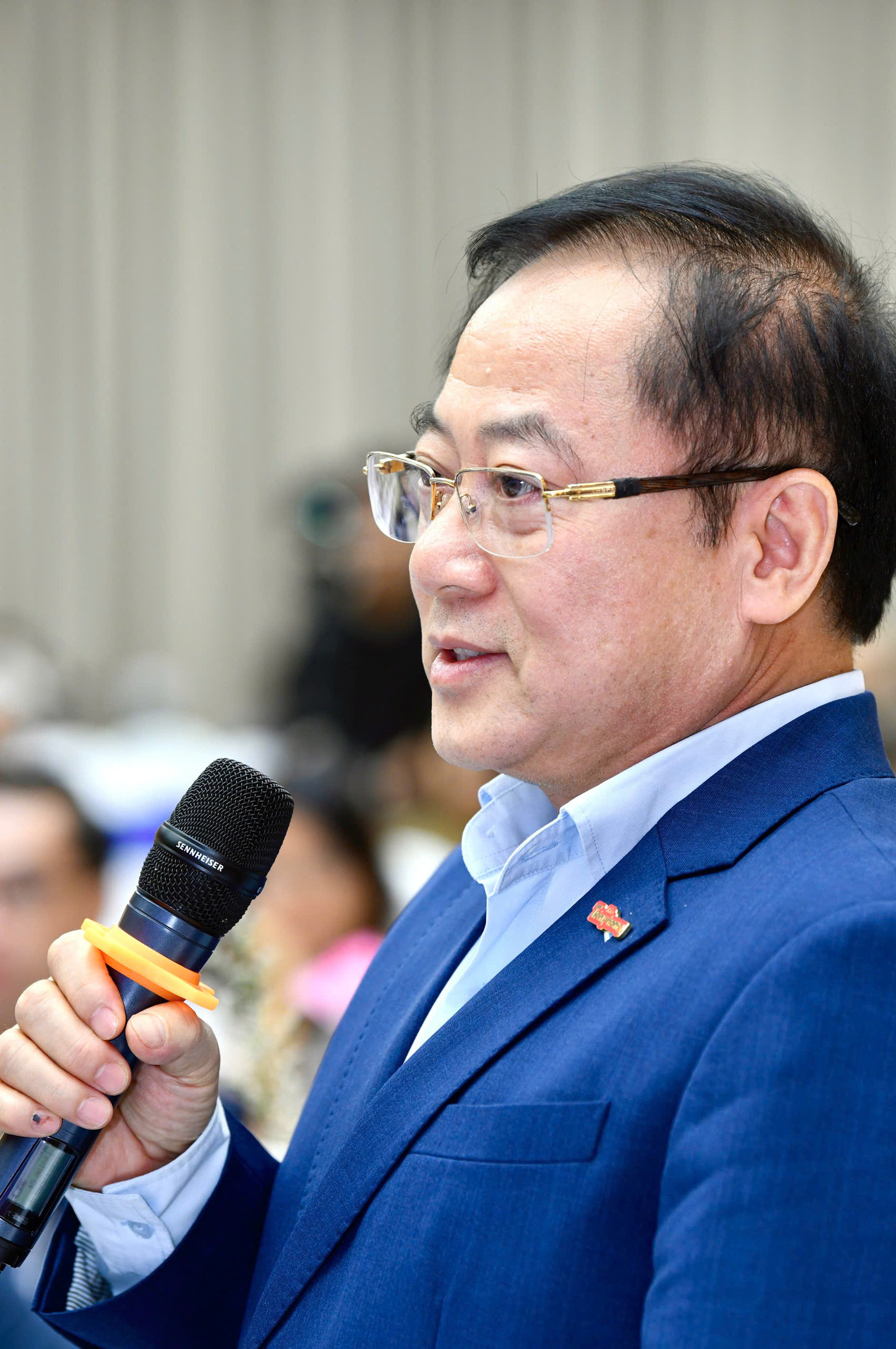 Nhà báo Lê Xuân Sơn đánh giá câu hỏi của Hà Trúc Linh trong phần ứng xử là câu hỏi khó.