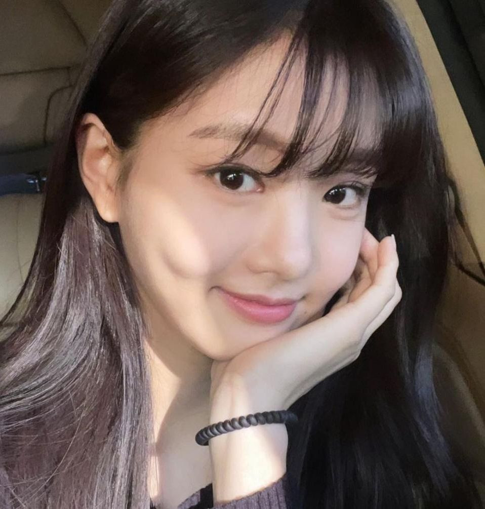 Lee Se Hee sở hữu ngoại hình sáng. Lee Se Hee sở hữu ngoại hình sáng.