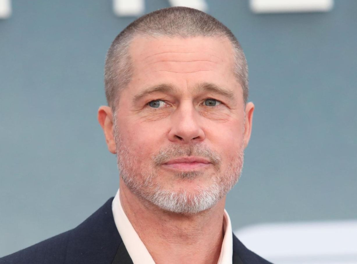 Brad Pitt xem vụ ly hôn với Angelina Jolie là &quot;độc hại&quot;. Ảnh: BackGrid.