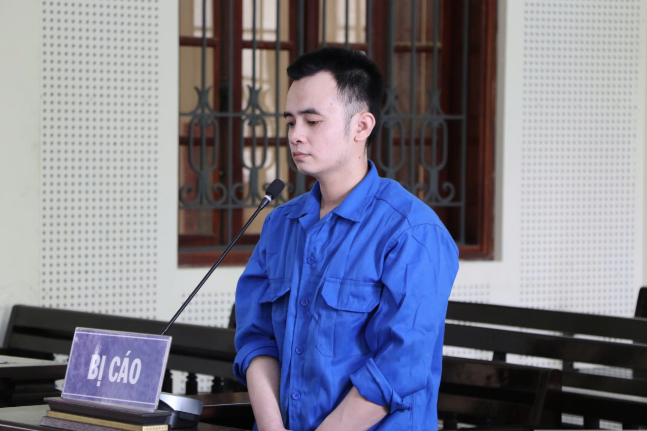 Bị cáo Vi Văn Hào tại tòa Bị cáo Vi Văn Hào tại tòa