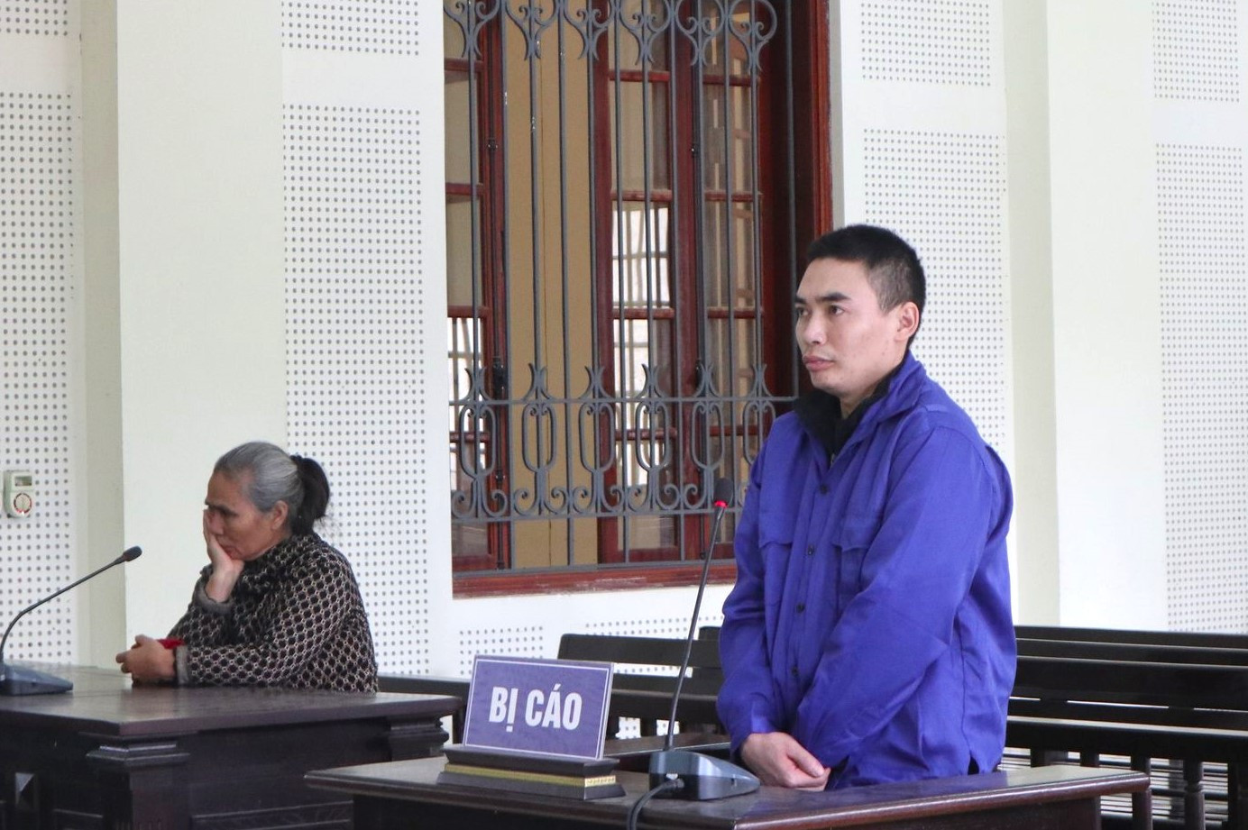 Bị cáo Vi Xuân Thành tại tòa